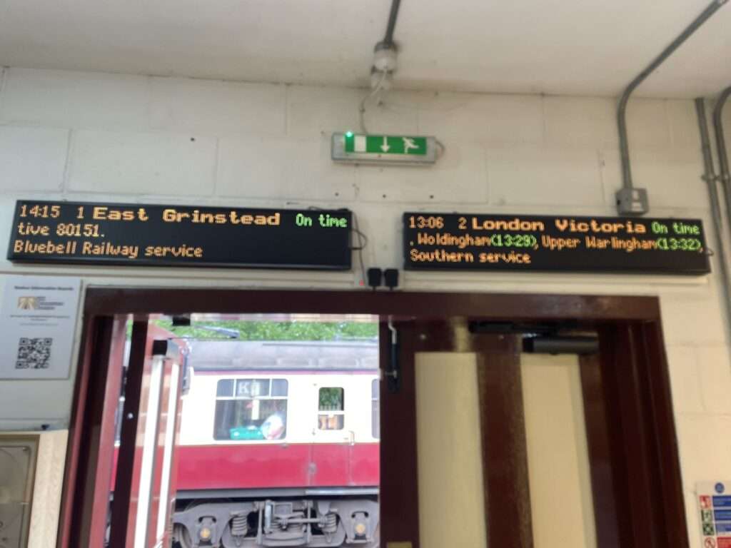 Customer Pro Departure Board